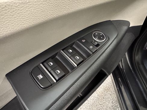 Certified 2023 Kia Forte LXS w/ LXS Technology Package image 22