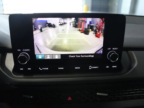 Used 2023 Honda Accord EX image 32