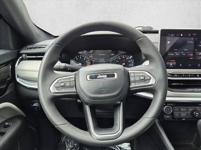 Used 2023 Jeep Compass Limited w/ Sun and Sound Group AWD/4WD image 14
