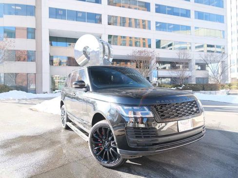 Used 2019 Land Rover Range Rover Autobiography image 2