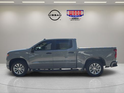 Used 2025 Chevrolet Silverado 1500 Custom AWD/4WD image 5
