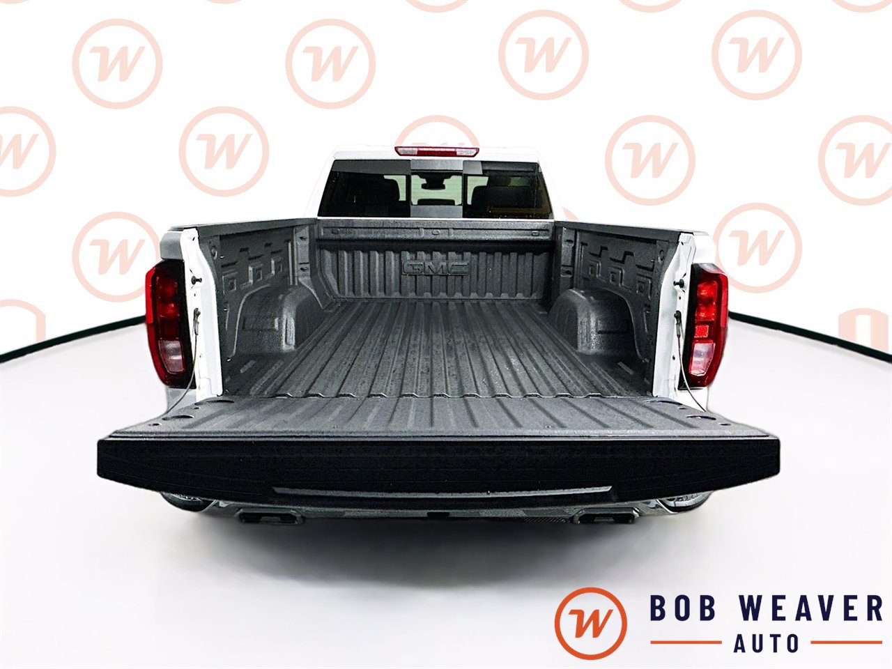 New 2026 GMC Sierra 1500 SLE AWD/4WD image 32