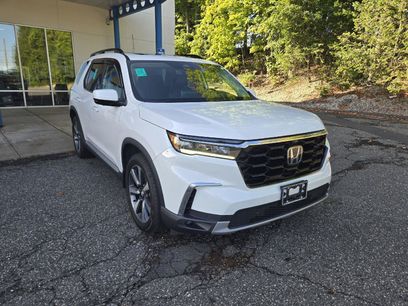 Used 2024 Honda Pilot Elite