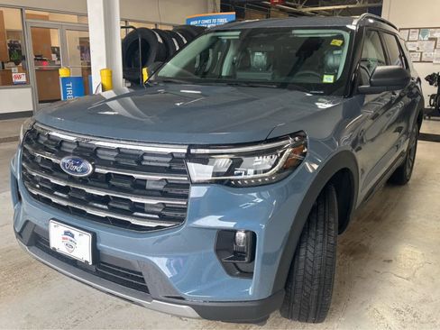 New 2026 Ford Explorer Active w/ Active Comfort Package AWD/4WD image 6