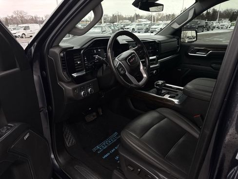 Used 2023 GMC Sierra 1500 Elevation w/ Elevation Premium Package image 10