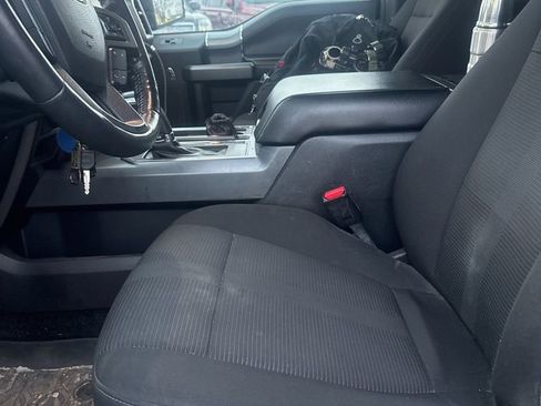 Used 2017 Ford F150 XLT w/ Equipment Group 302A Luxury image 8