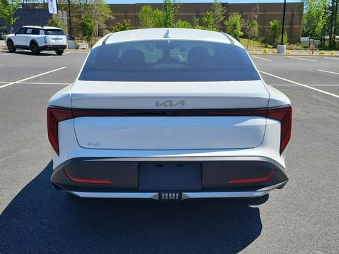 New 2026 Kia K4 LXS image 5