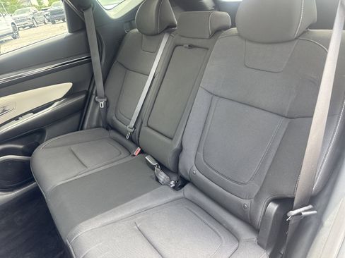 Used 2022 Hyundai Tucson Blue AWD/4WD image 13