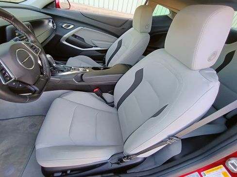 Used 2018 Chevrolet Camaro LT w/ RS Package image 26