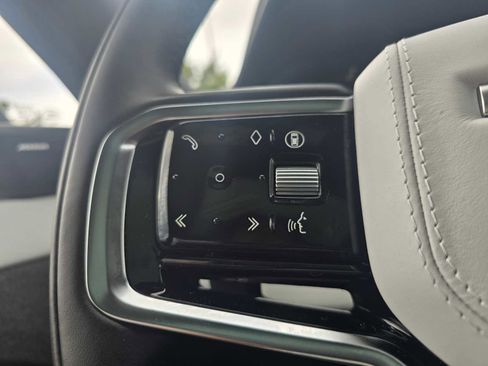 New 2026 Land Rover Range Rover Sport SE AWD/4WD image 32