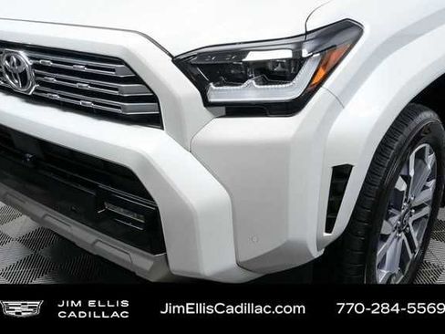 Used 2025 Toyota 4Runner Limited image 36