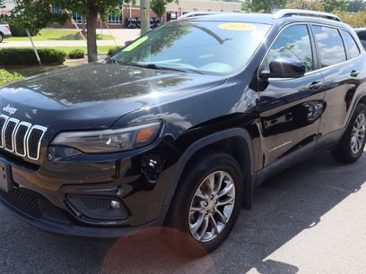 Used 2020 Jeep Cherokee Latitude Plus w/ Comfort/Convenience Group