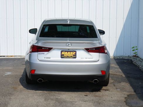 Used 2016 Lexus IS 300 AWD w/ F Sport Package image 5