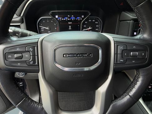 Used 2021 GMC Yukon Denali w/ Denali Premium Package AWD/4WD image 15