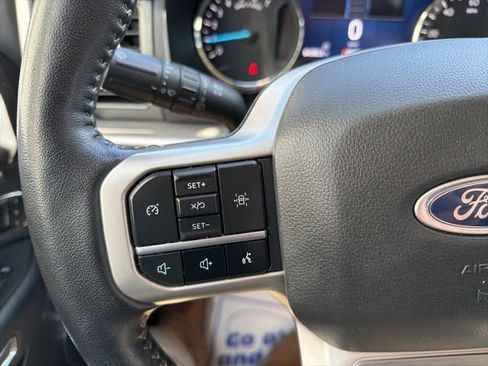 Used 2024 Ford Expedition Max XLT image 20