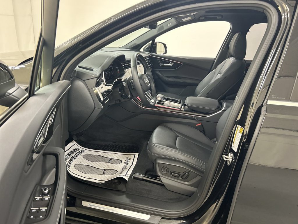 Used 2025 Audi Q7 3.0T Premium Plus w/ Premium Plus Package AWD/4WD image 9