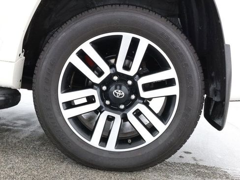 Used 2019 Toyota 4Runner Limited image 9