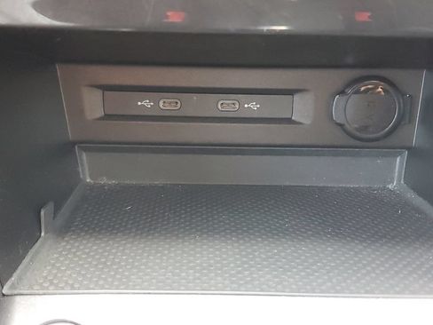 Certified 2023 Volkswagen Tiguan S FWD image 29