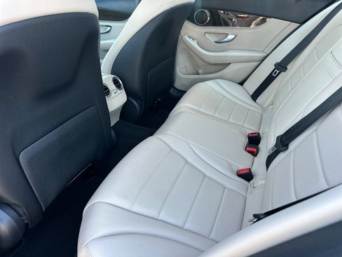 Used 2016 Mercedes-Benz C 300 4MATIC Sedan image 12