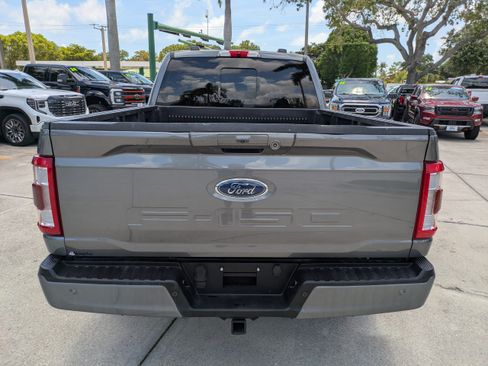 Certified 2022 Ford F150 Lariat w/ Equipment Group 502A High AWD/4WD image 5