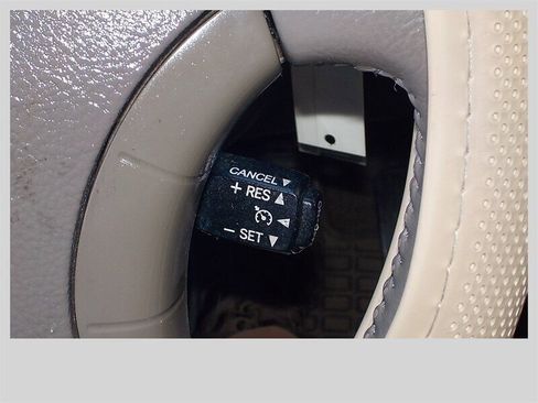 Used 2006 Toyota Tundra Limited image 22