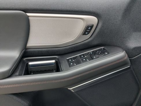 Used 2025 Ford Expedition Max Active AWD/4WD image 20