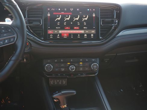 Used 2023 Dodge Durango GT AWD/4WD image 33