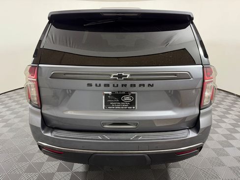 Used 2022 Chevrolet Suburban Z71 w/ Off-Road Capability Package AWD/4WD image 10