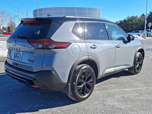 Certified 2023 Nissan Rogue SV w/ SV Premium B Package image 7