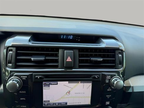 Used 2019 Toyota 4Runner TRD Off-Road Premium AWD/4WD image 50