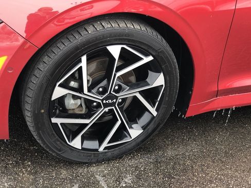 Used 2025 Kia K5 EX image 2