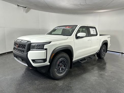 New 2026 Nissan Frontier Pro-X w/ Pro-X Convenience Package image 4