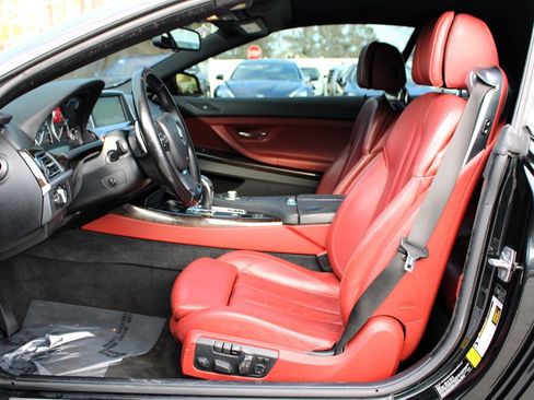 Used 2012 BMW 650i Convertible image 19