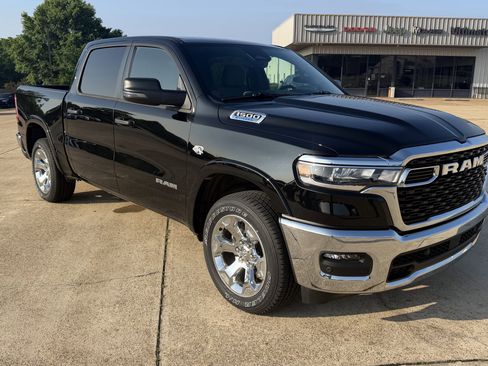 New 2026 RAM 1500 Big Horn AWD/4WD image 12