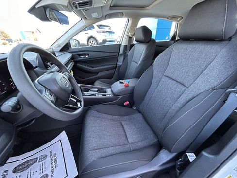 New 2025 Honda Accord SE image 12