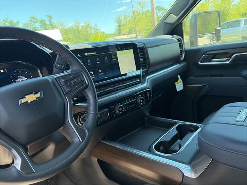 New 2026 Chevrolet Silverado 2500 High Country w/ High Country Premium Package image 26