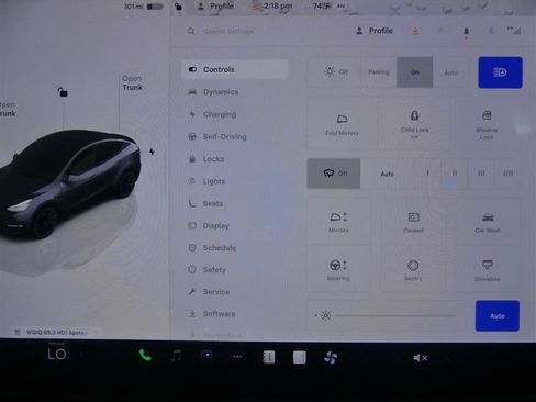 Used 2023 Tesla Model Y AWD image 12