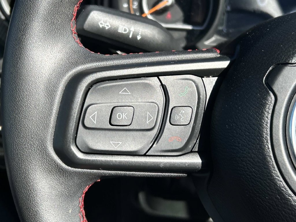 Certified 2024 Jeep Wrangler Unlimited Rubicon w/ Convenience Group AWD/4WD image 19