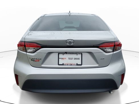 Used 2025 Toyota Corolla LE FWD image 5