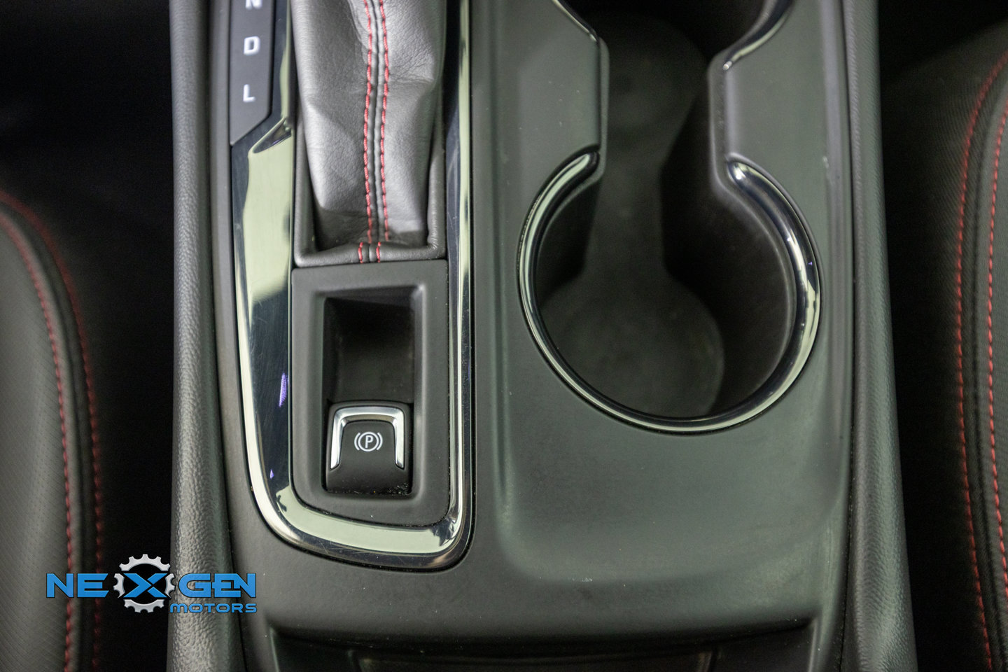 Used 2022 Chevrolet Equinox RS w/ LPO, Floor Liner Package FWD image 25