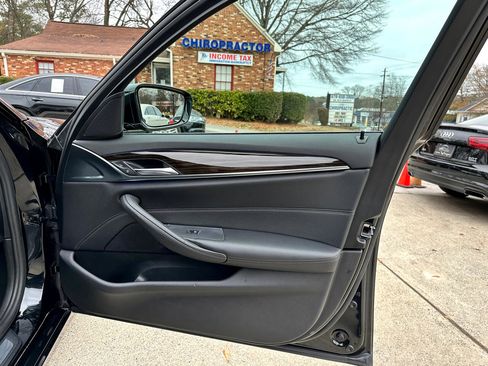 Used 2018 BMW 530i image 23