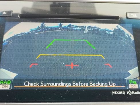 Used 2017 Subaru Outback 2.5i Limited AWD/4WD image 26