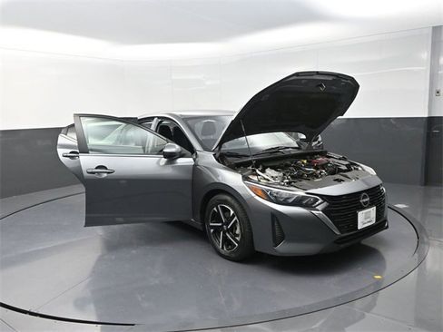 Used 2024 Nissan Sentra SV image 25