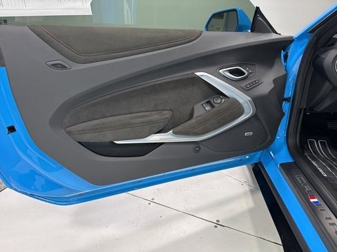 Used 2023 Chevrolet Camaro ZL1 image 6