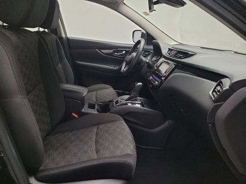 Used 2019 Nissan Rogue Sport SV FWD image 21