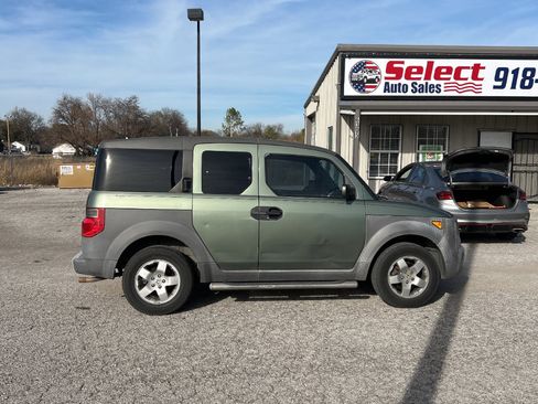 Used 2004 Honda Element EX image 11