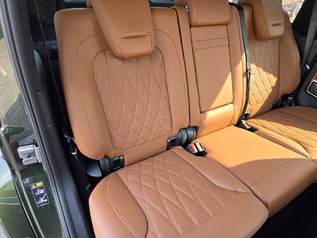 New 2027 Mercedes-Benz G 580 e image 27