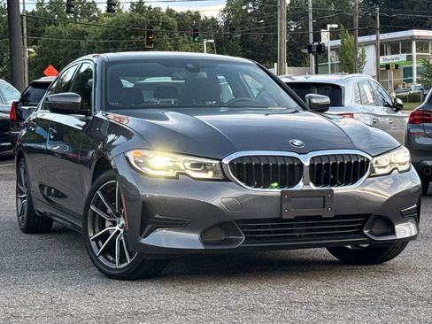 Used 2020 BMW 330i xDrive Sedan w/ Premium Package AWD/4WD image 7
