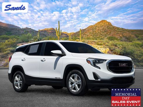 Used 2018 GMC Terrain SLE FWD image 1