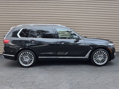 Used 2021 BMW X7 xDrive40i w/ Executive Package 2 image 7